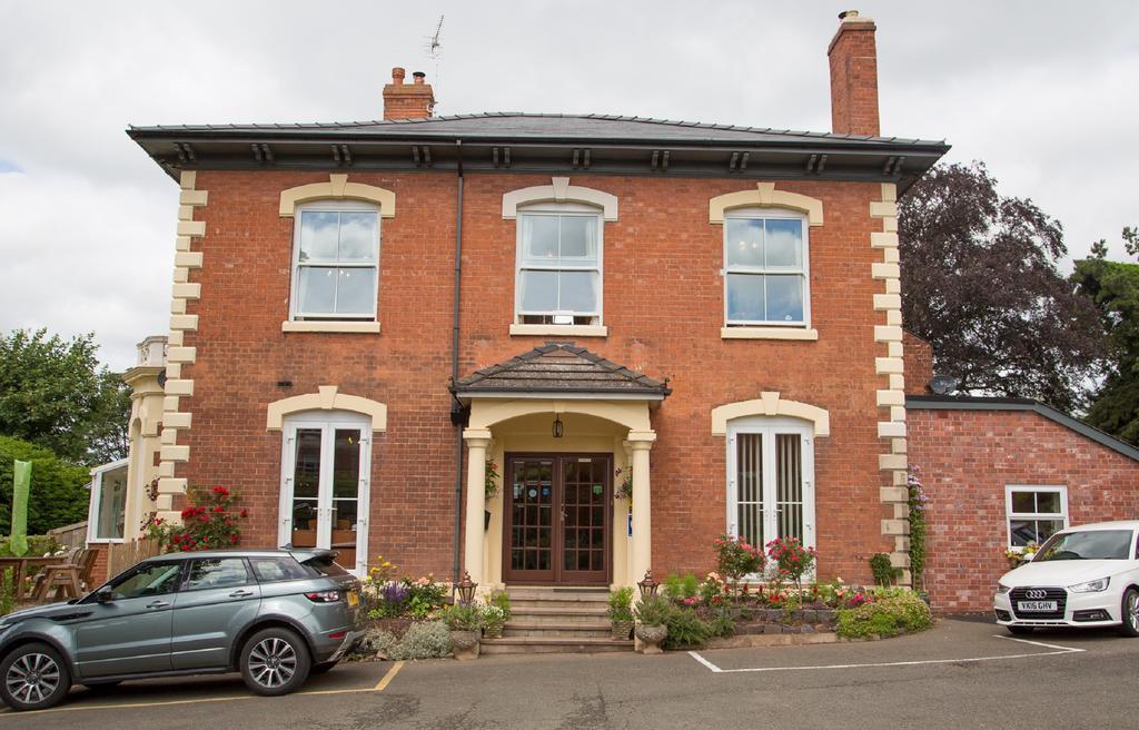 Bed and Breakfast Southbank House à Hereford Extérieur photo