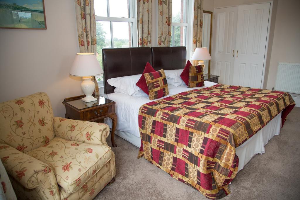 Bed and Breakfast Southbank House à Hereford Extérieur photo